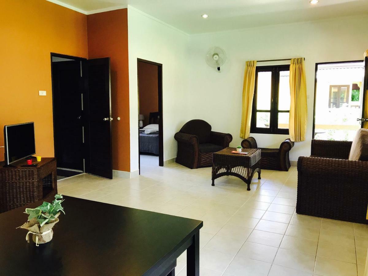 Marilyns Residential Resort Maret المظهر الخارجي الصورة